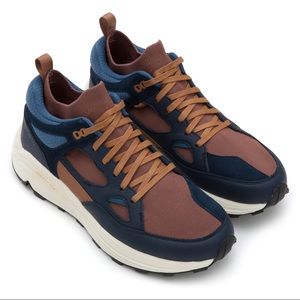 Brandblack Aura SS18 / Navy / Brown / 10.5M